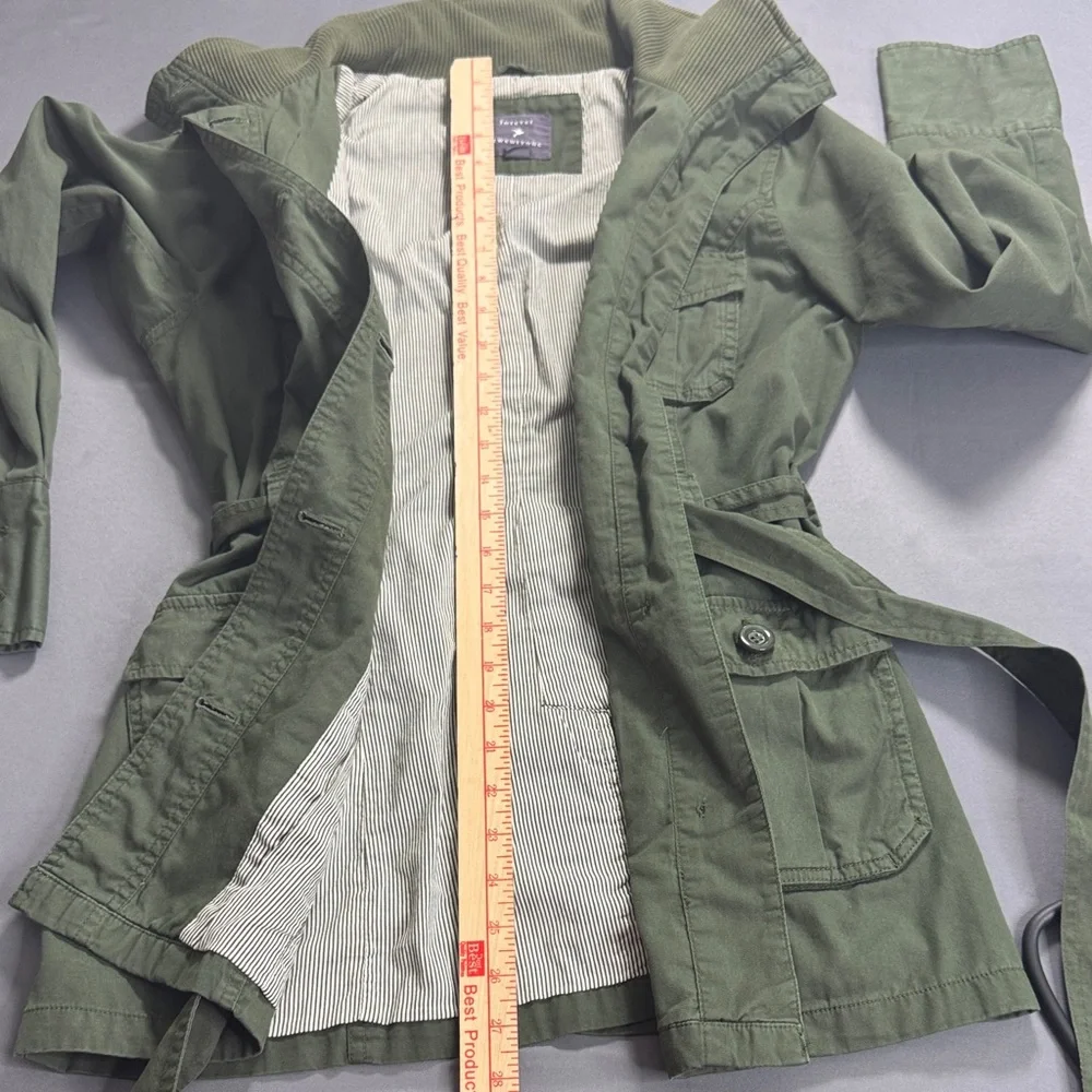 Forever 21 Olive Utility 100% cotton Jacket Size M‎